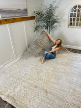 Load image into Gallery viewer, 7'10" x 10' Amber Lewis x Loloi Cali Taupe / Multi Area Rug