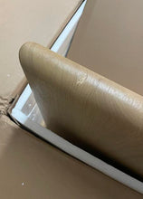 Load image into Gallery viewer, 52&quot; Boucle Fabric Wood Bench