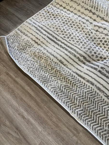 5'3" x 7'8" Nagelly Performance Geometric Rug