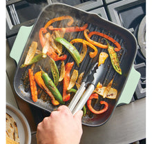 Load image into Gallery viewer, 11" Enamelled Cast Iron Grill Pan - PISTACHIO