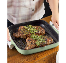 Load image into Gallery viewer, 11" Enamelled Cast Iron Grill Pan - PISTACHIO