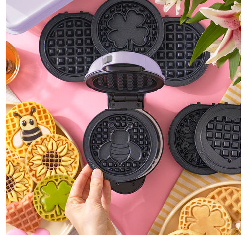 Dash Multimaker Mini System with 7 Removable Plates Dash Kitchen