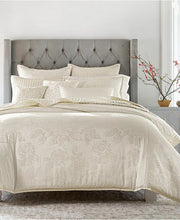 Load image into Gallery viewer, King Hotel Collection Classic Hydrangea Bedskirt Off White