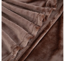Load image into Gallery viewer, Berkshire Blanket VelvetSoft Throw in Gift Box, MOCHA