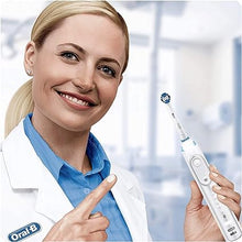 Load image into Gallery viewer, Oral-B Professional Precision Clean Replacement Brush Heads, 4ct