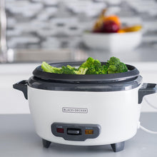 Load image into Gallery viewer, BLACK+DECKER 2-in-1 Rice Cooker &amp; Food Steamer - 6-Cup Capacity