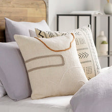 Load image into Gallery viewer, Cindy Embroidered Wool Pillow Cover