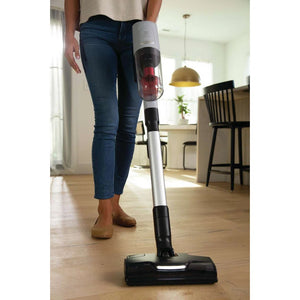 Electrolux Ultimate800™ Pet Cordless Stick Vacuum in Urban Grey EHVS85P3AG