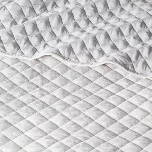 King Luxe Diamond Stitch Velvet Quilt - Threshold™