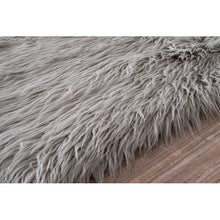 Load image into Gallery viewer, Ghena Faux Sheepskin Grey Area Rug 5&#39; round