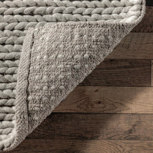 6' x 9' Handmade Braided Wool Light Grey Rug
