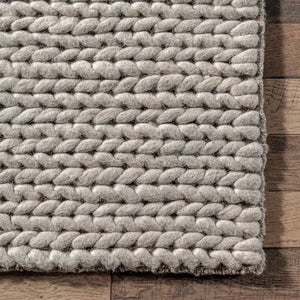 6' x 9' Handmade Braided Wool Light Grey Rug