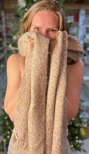 Load image into Gallery viewer, Lili &amp; Maddi Albedo Scarf