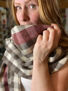 Lili & Maddi Neve Brown Scarf