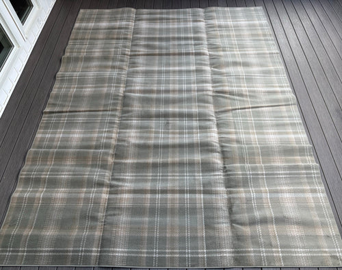9' x 12' Willesha Plaid Indoor Rug