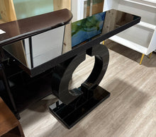 Load image into Gallery viewer, Trustin 43.11&quot; Mirrored Console Table Sofa Table for Entrance Living Room