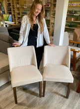 Load image into Gallery viewer, Didmarton 19&#39;&#39; H Linen Upholstered Side Chair (Set of 2)