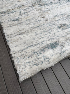 8' x 10' Adah Soft Shag Ivory/Blue Area Rug