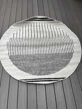 Load image into Gallery viewer, 5&#39;3&quot; ROUND Corum Abstract Black/Ivory Area Rug