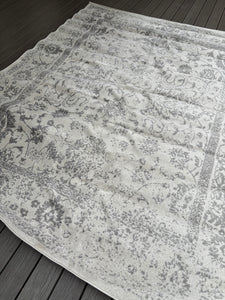 8' x 10' Nuss Performance Oriental Rug, Ivory/Silver