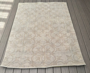 5' x 7' Rekha Performance Wool Geometric Rug