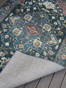 5' x 7'6" Gelo Oriental Indoor Rug
