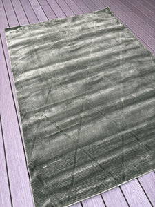 5'3" x 7'7" Revive Performance Geometric Rug