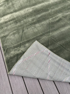 5'3" x 7'7" Revive Performance Geometric Rug