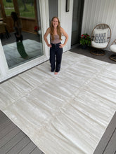 Load image into Gallery viewer, 9&#39; x 12&#39; Asfand Cream Area Rug