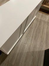 Load image into Gallery viewer, Modern Minimalist Light Luxury Sideboard Cabinet