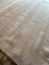 Load image into Gallery viewer, 6&#39; x 9&#39; Lahjar Speckled Wool Blend Area Rug