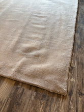 Load image into Gallery viewer, 6&#39; x 9&#39; Lahjar Speckled Wool Blend Area Rug