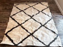 Load image into Gallery viewer, 8&#39; x 10&#39; Power Geometric Shag Ivory/Black Area Rug