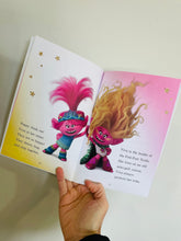 Load image into Gallery viewer, Trolls Family Harmony Level 3 Reader