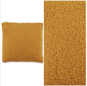 Bello oblong decorative pillows (set of 2), 18" x 18" Mustard