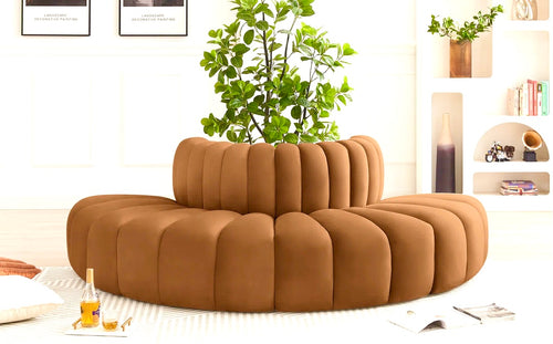 90” Iyleena Upholstered Sectional Caramel