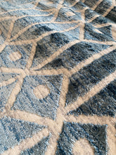 Load image into Gallery viewer, 9&#39; x 12&#39; Nuremberg Geometric Rug