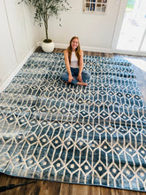 Load image into Gallery viewer, 9&#39; x 12&#39; Nuremberg Geometric Rug
