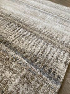 5'3" x 7' Trent Austin Abstract Area Rug