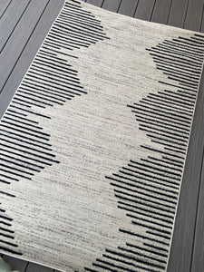 Bohemian Stripe 4' x 6' Area Rug