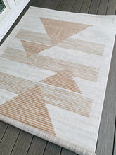 Load image into Gallery viewer, 4&#39;11&quot; X 7&#39; Livabliss Pisa Geometric Area Rug