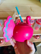 Load image into Gallery viewer, Pink Flamingo Cup with Lid – Plastic