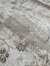 Load image into Gallery viewer, 5&#39; x 7&#39; Luxe Valencia Anthracite Area Rug