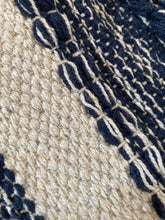 Load image into Gallery viewer, 6&#39; x 9&#39; Addilyn Striped Hand-Woven Flatweave Cotton Ivory/Navy Area Rug