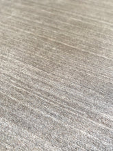 Load image into Gallery viewer, 5&#39; x 8&#39; Morano Hand Woven Flatweave Wool/Cotton Taupe