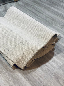 2'7" x 13’11” Jill Zarin Farmhouse English Manor Wool/Cotton Rug