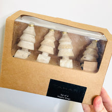 Load image into Gallery viewer, TAHARI Napkin Rings (4) – Christmas Trees Natural Wood with Gold Top Accents