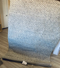 Load image into Gallery viewer, 5&#39; x 8&#39; Stalybridge Geometric Beige/Light Grey Area Rug