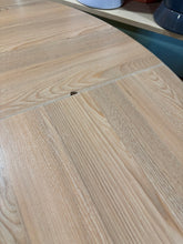 Load image into Gallery viewer, Round Dining Table for 4, Farmhouse Kitchen Table with Metal Base