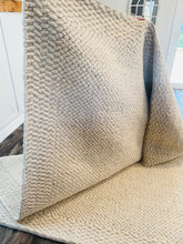 Load image into Gallery viewer, 8&#39; x 10&#39; Bowan Solid Color Hand Loomed Wool/Cotton Area Rug in Ivory